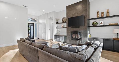 5475 Stanley Dr, Auburn, CA 95602 Photo