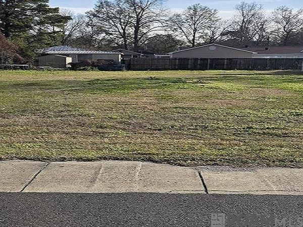 1241 Avenue B, Port Allen, LA 70767