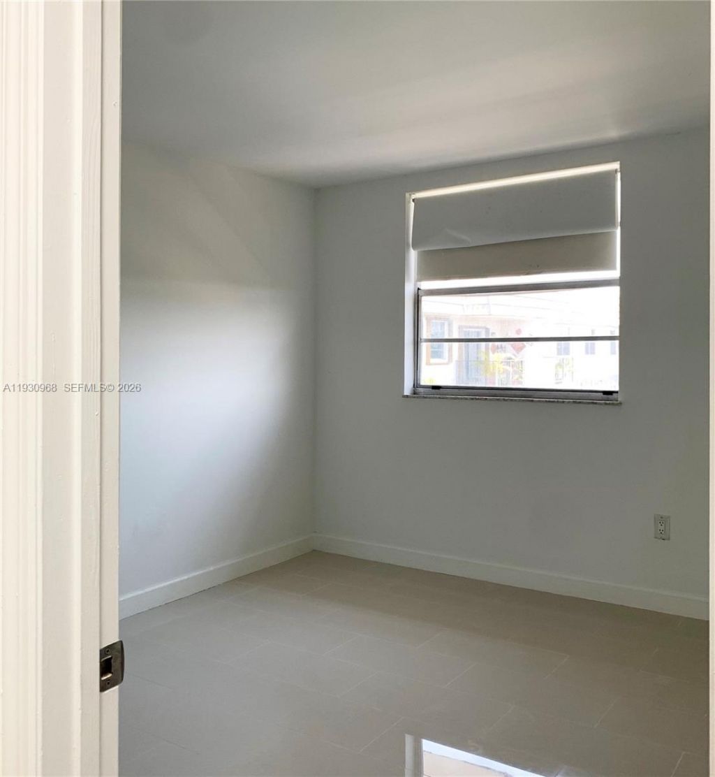 8950 NE 8th Ave, Unit 506, Miami, FL 33138 Photo