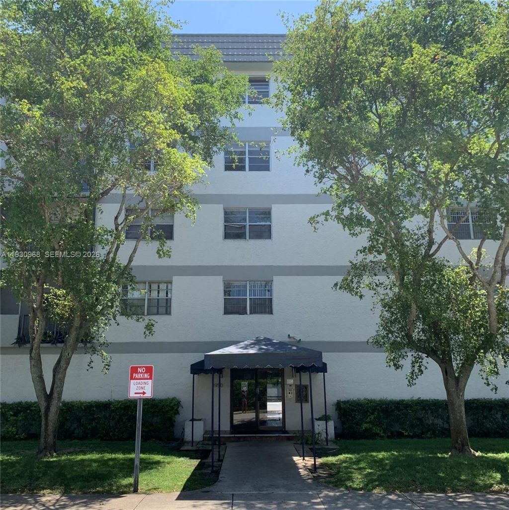 8950 NE 8th Ave, Unit 506, Miami, FL 33138 Photo
