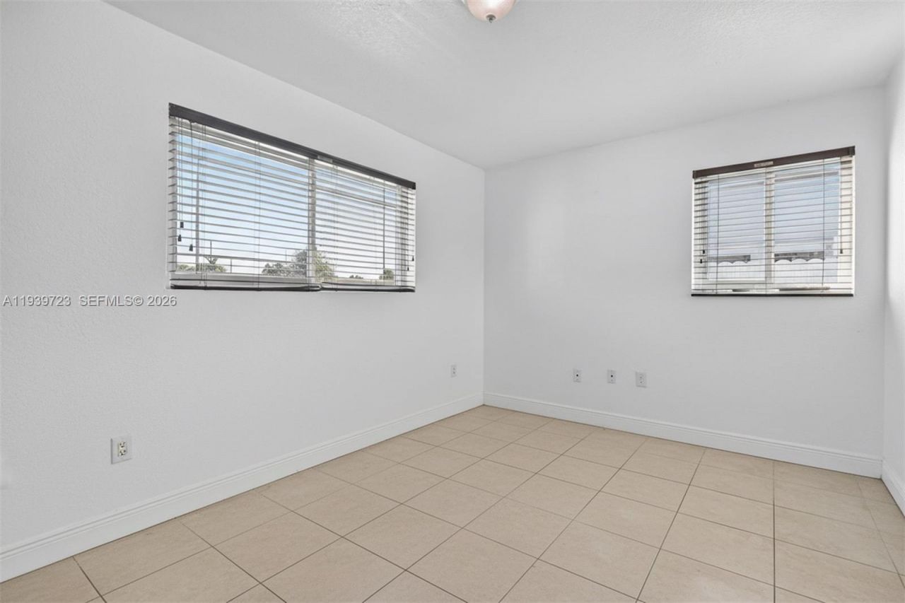 2410 Gulfstream Dr, Miramar, FL 33023 Photo