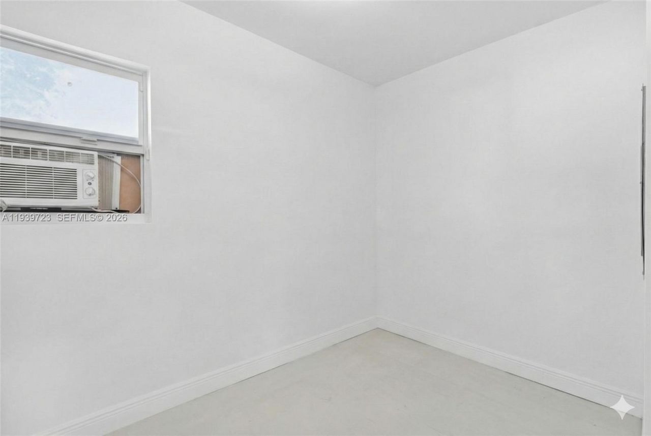 2410 Gulfstream Dr, Miramar, FL 33023 Photo