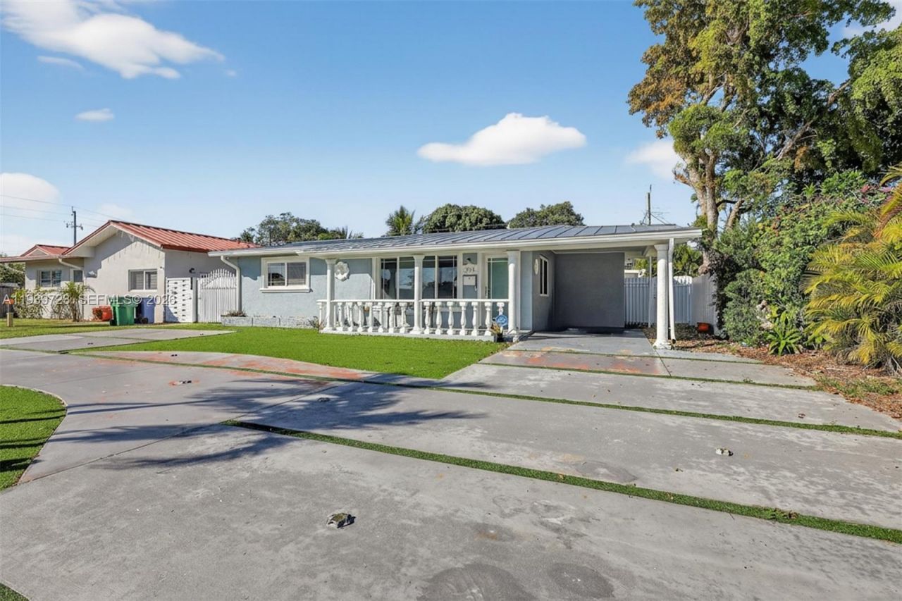 2410 Gulfstream Dr, Miramar, FL 33023 Photo