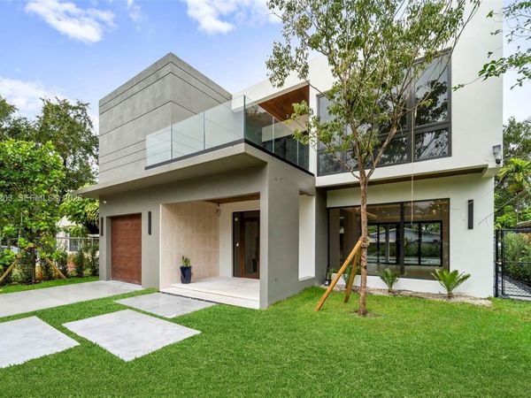 685 NE 81 St, Miami, FL 33138