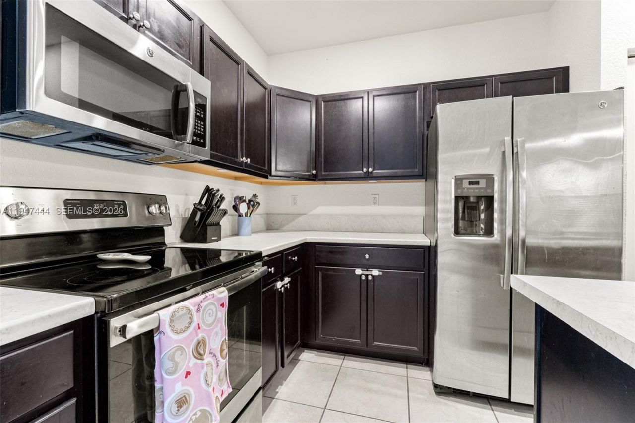 77 NE 37th Pl, Homestead, FL 33033 Photo