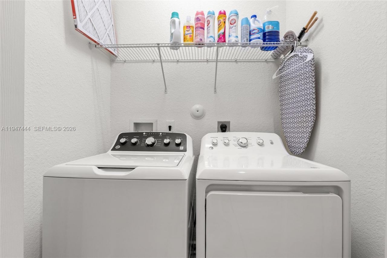 77 NE 37th Pl, Homestead, FL 33033 Photo