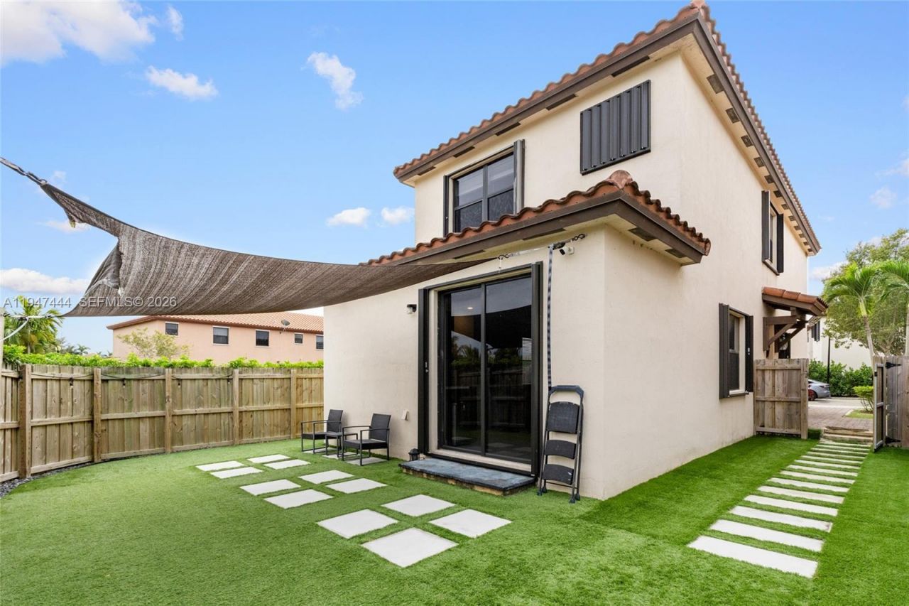 77 NE 37th Pl, Homestead, FL 33033 Photo