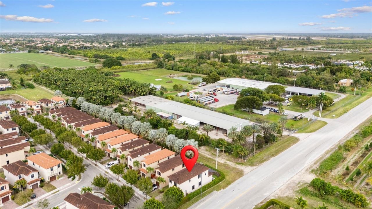 77 NE 37th Pl, Homestead, FL 33033 Photo