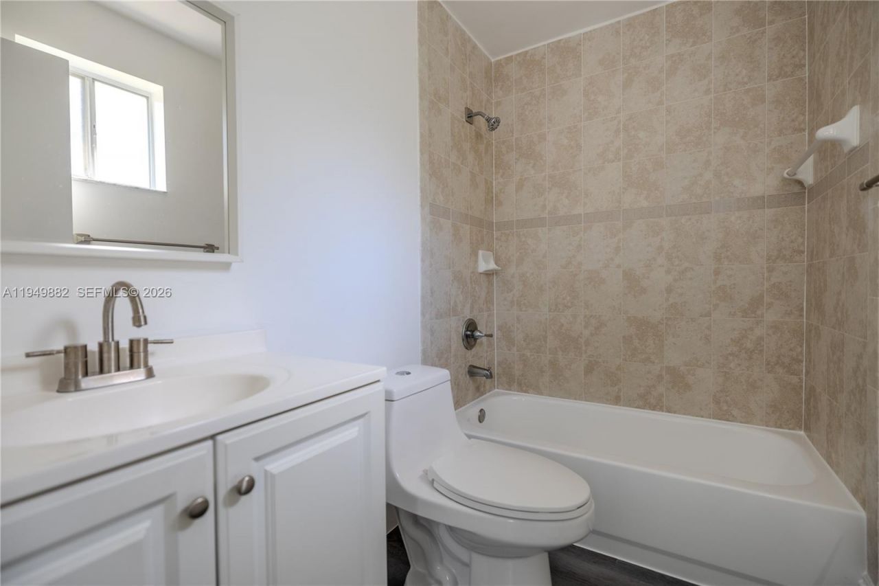 15330 SW 134th Pl, Unit 308, Miami, FL 33177 Photo