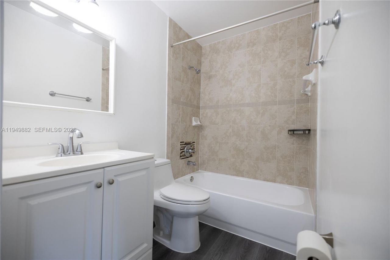 15330 SW 134th Pl, Unit 308, Miami, FL 33177 Photo