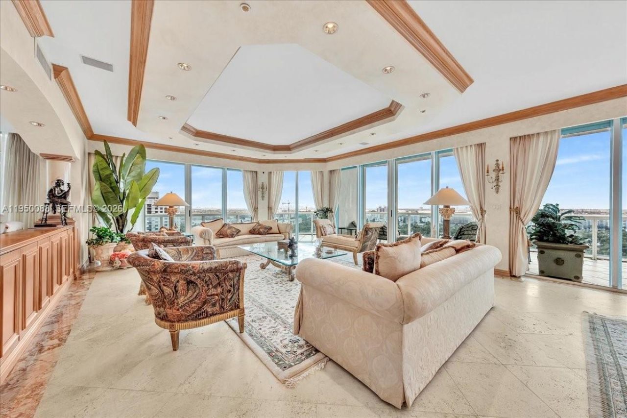 10101 Collins Ave, Unit 16B + CAB, Bal Harbour, FL 33154 Photo