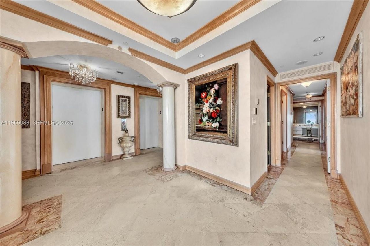 10101 Collins Ave, Unit 16B + CAB, Bal Harbour, FL 33154 Photo