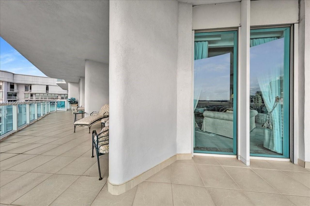 10101 Collins Ave, Unit 16B, Bal Harbour, FL 33154 Photo