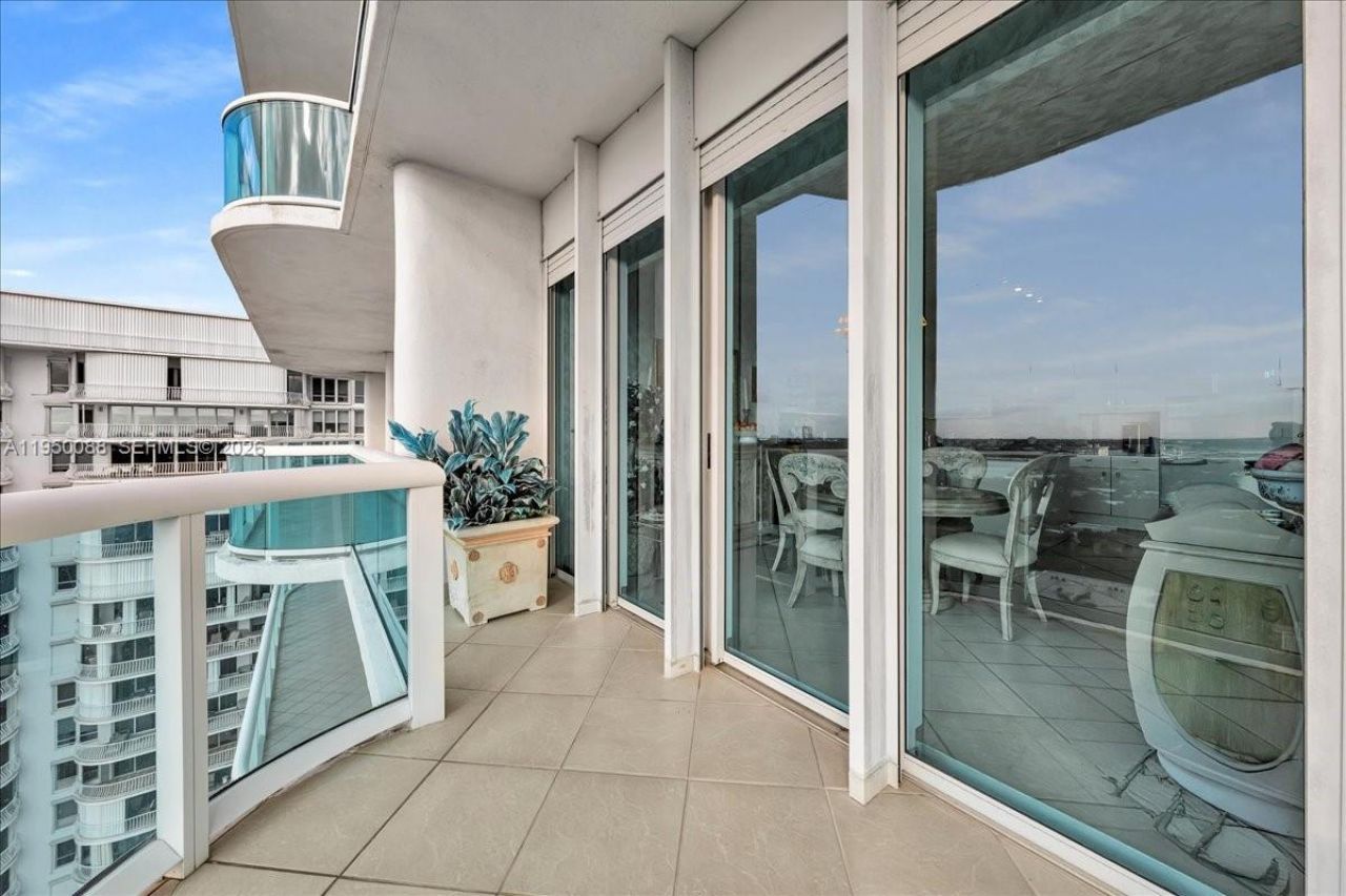 10101 Collins Ave, Unit 16B, Bal Harbour, FL 33154 Photo