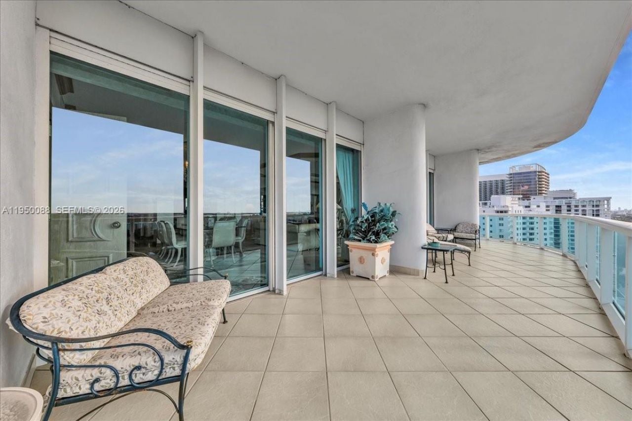 10101 Collins Ave, Unit 16B + CAB, Bal Harbour, FL 33154 Photo