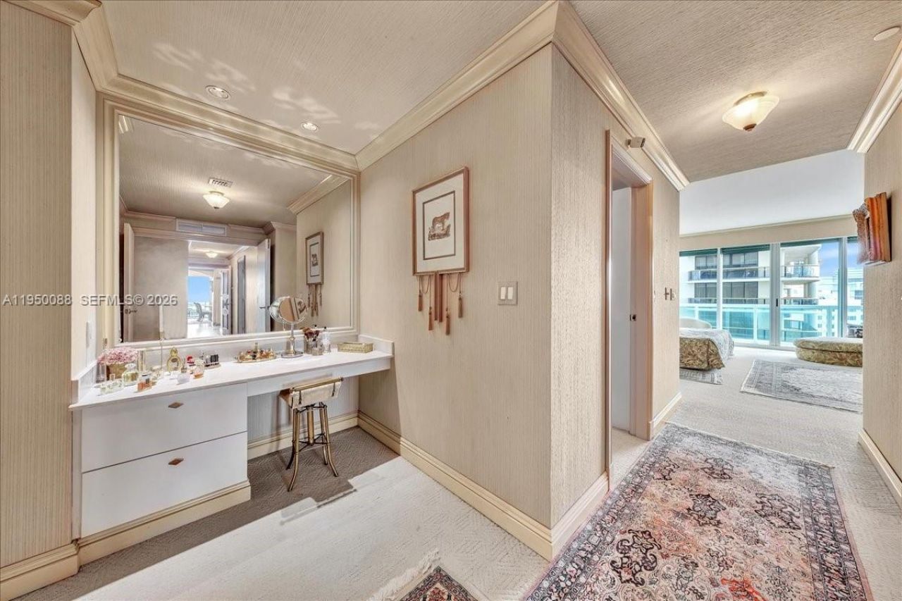 10101 Collins Ave, Unit 16B + CAB, Bal Harbour, FL 33154 Photo