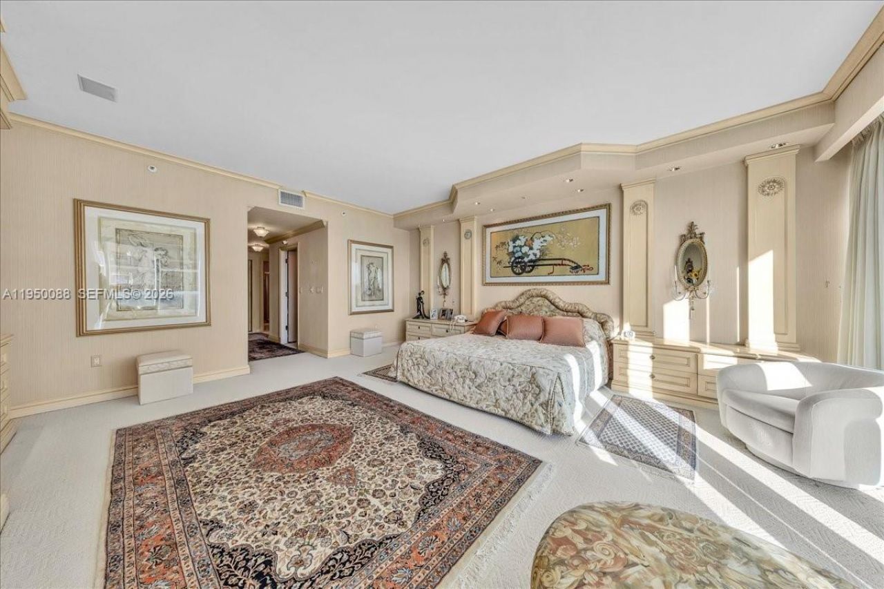 10101 Collins Ave, Unit 16B, Bal Harbour, FL 33154 Photo