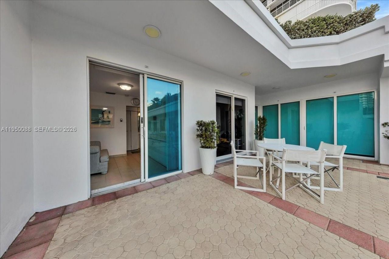 10101 Collins Ave, Unit 16B + CAB, Bal Harbour, FL 33154 Photo