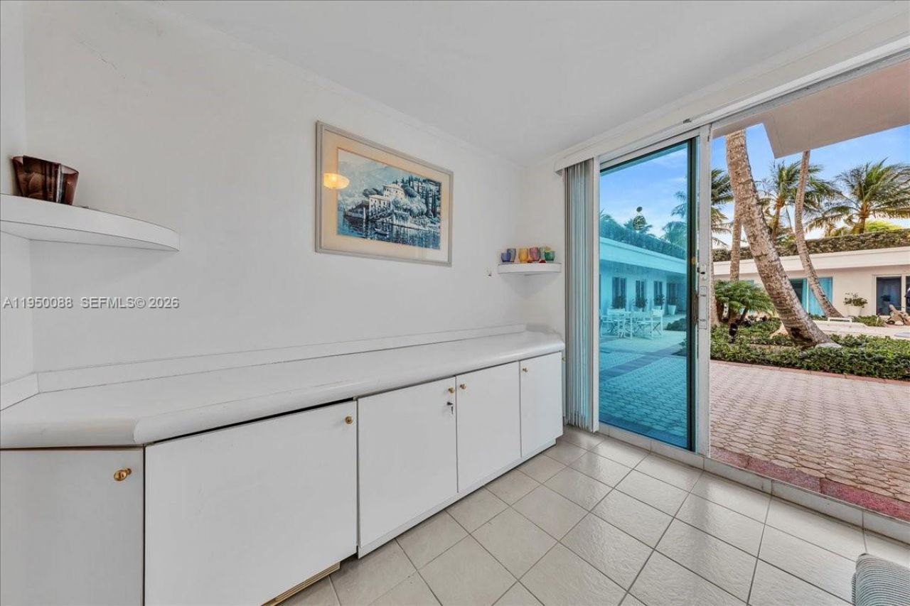 10101 Collins Ave, Unit 16B + CAB, Bal Harbour, FL 33154 Photo