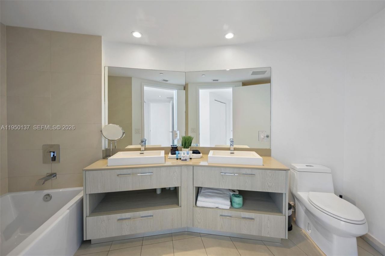 4111 S Ocean Dr , Unit 3002, Hollywood, FL 33019 Photo