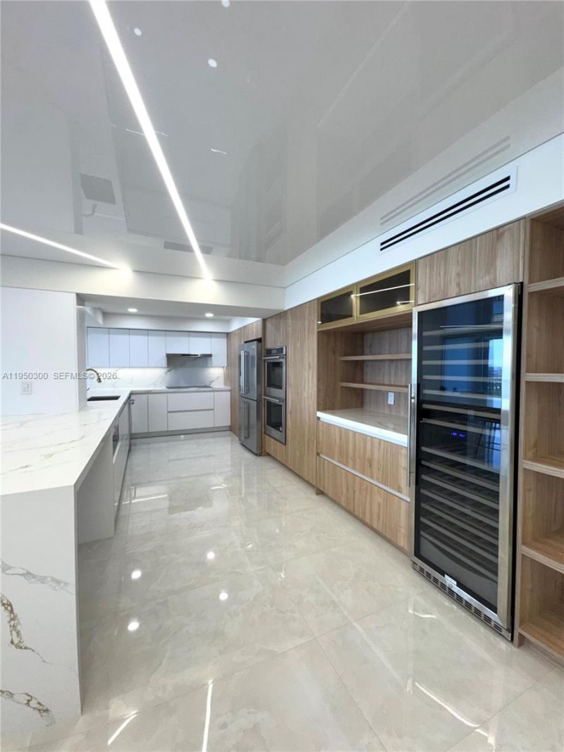 2200 S Ocean Ln, Unit 2204, Fort Lauderdale, FL 33316 Photo