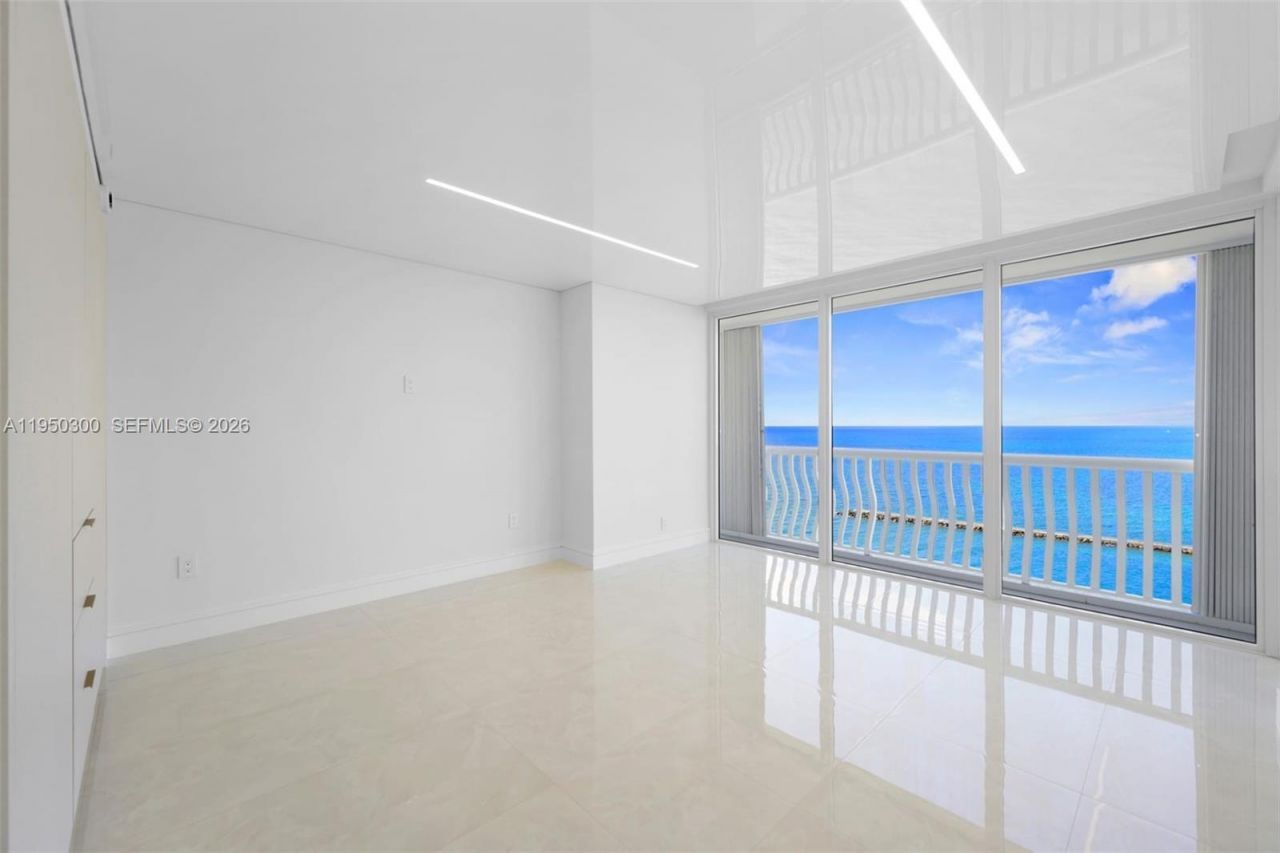 2200 S Ocean Ln, Unit 2204, Fort Lauderdale, FL 33316 Photo