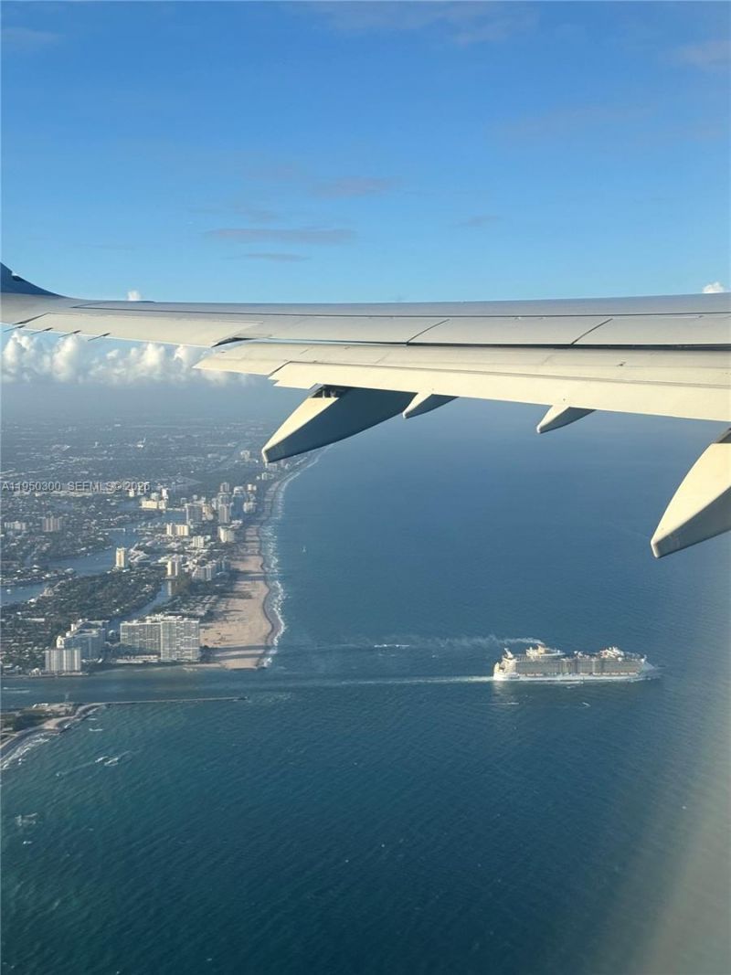 2200 S Ocean Ln, Unit 2204, Fort Lauderdale, FL 33316 Photo