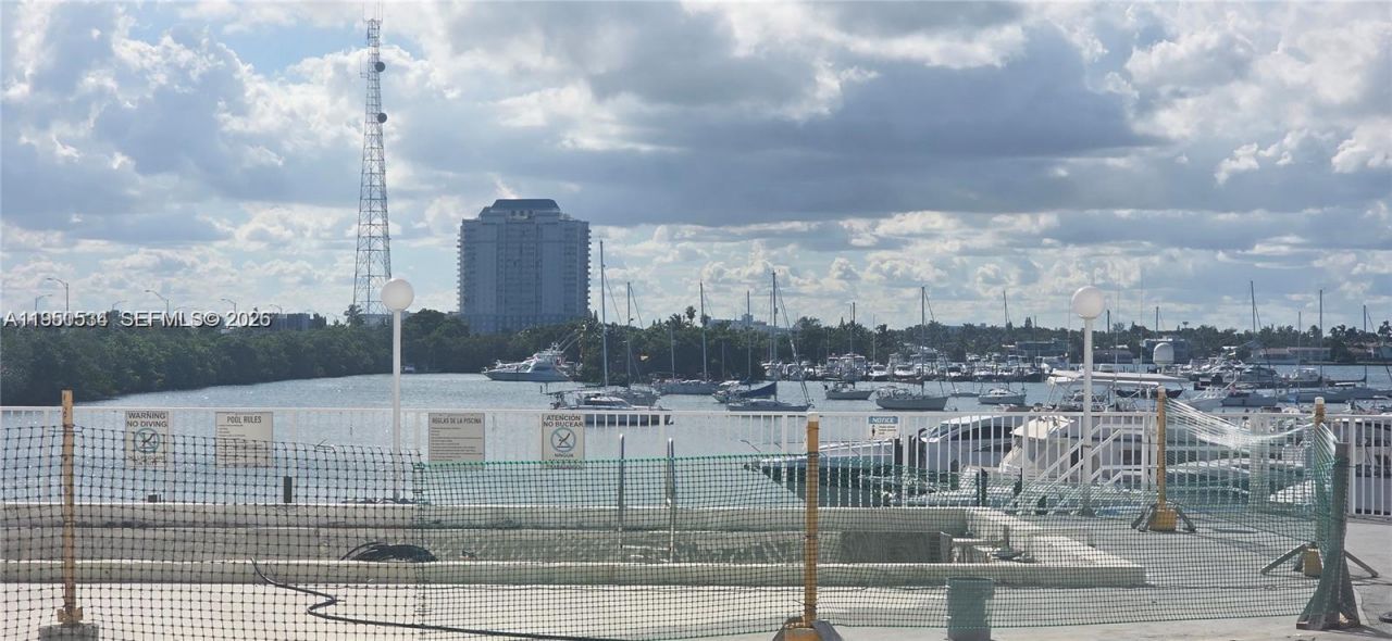 7904 West Dr, Unit 1004, North Bay Village, FL 33141 Photo