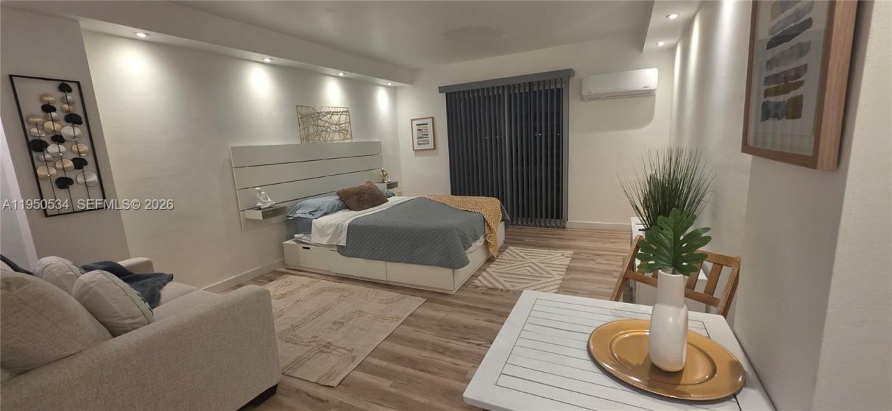 7904 West Dr, Unit 1004, North Bay Village, FL 33141 Photo