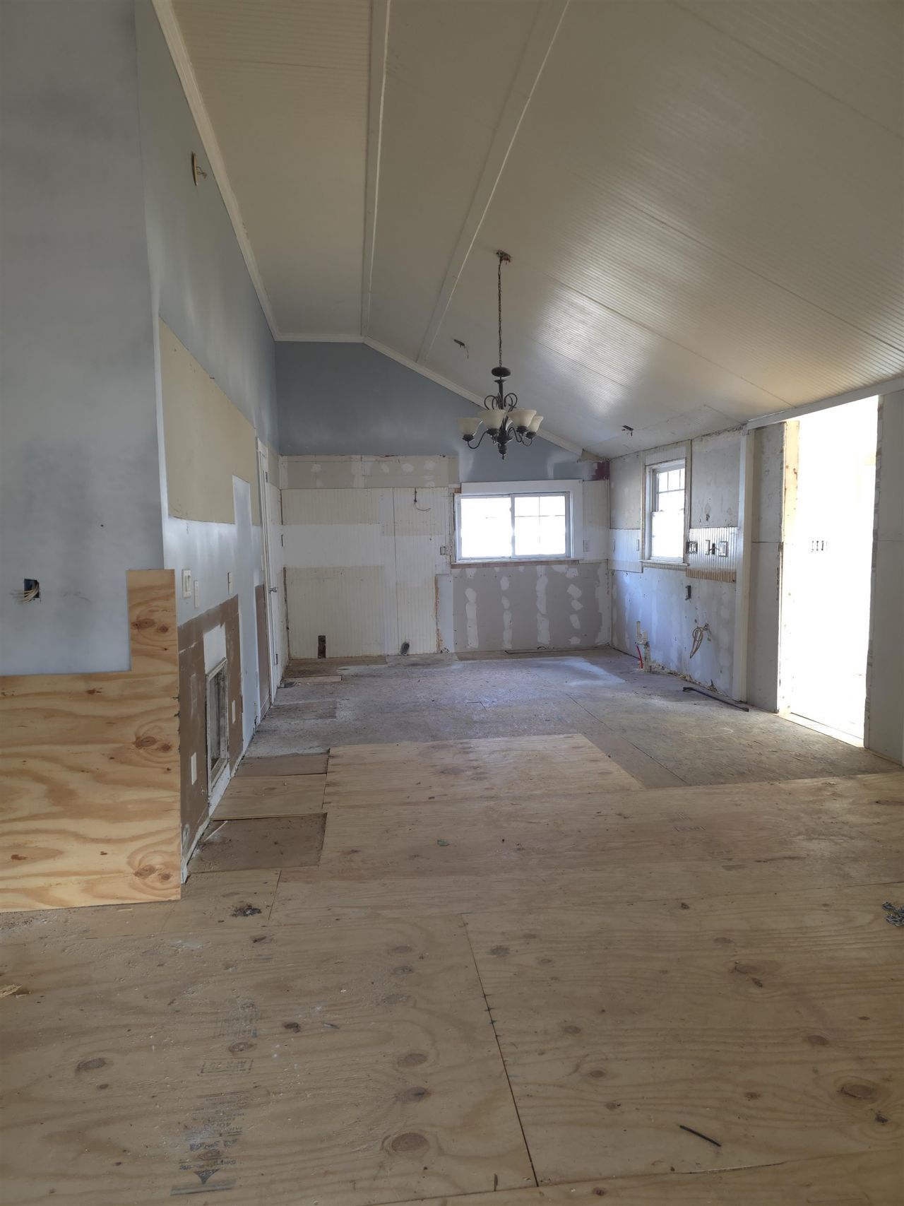 1795 Star Bluff Rd. Photo 4