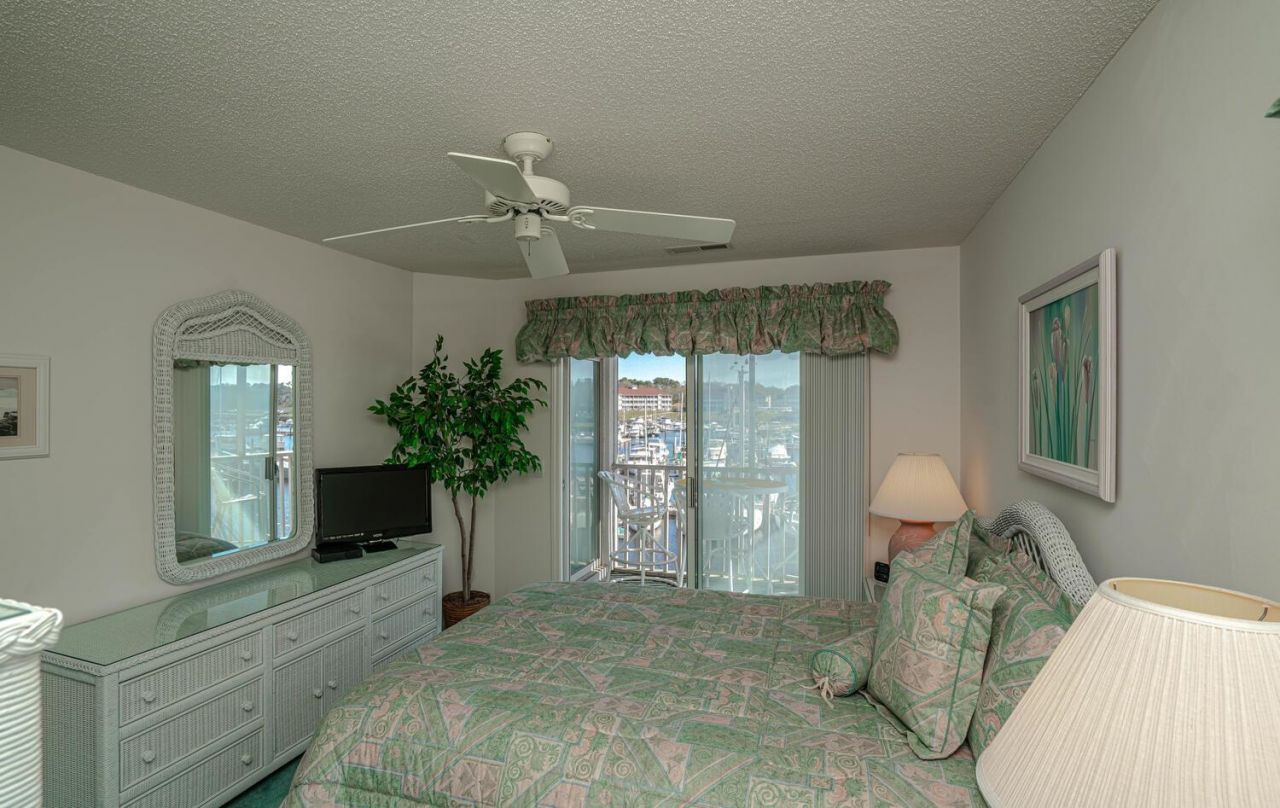 4625 Lightkeepers Way  Photo 26