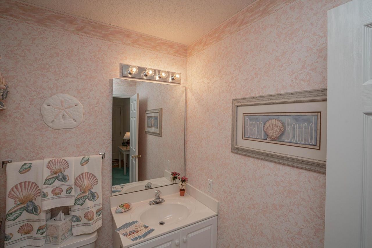 4625 Lightkeepers Way  Photo 7