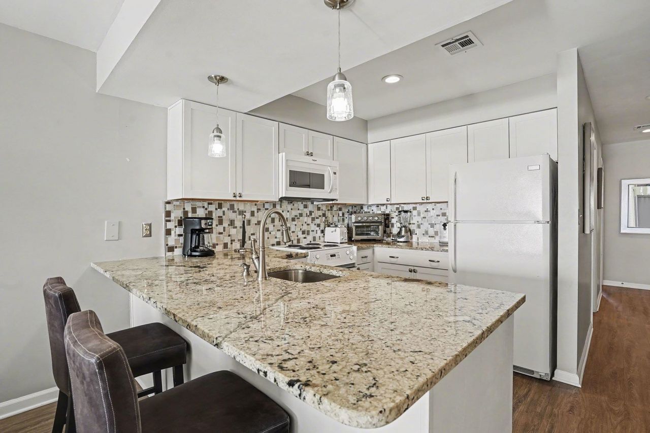 807 S Ocean Blvd. Photo 7