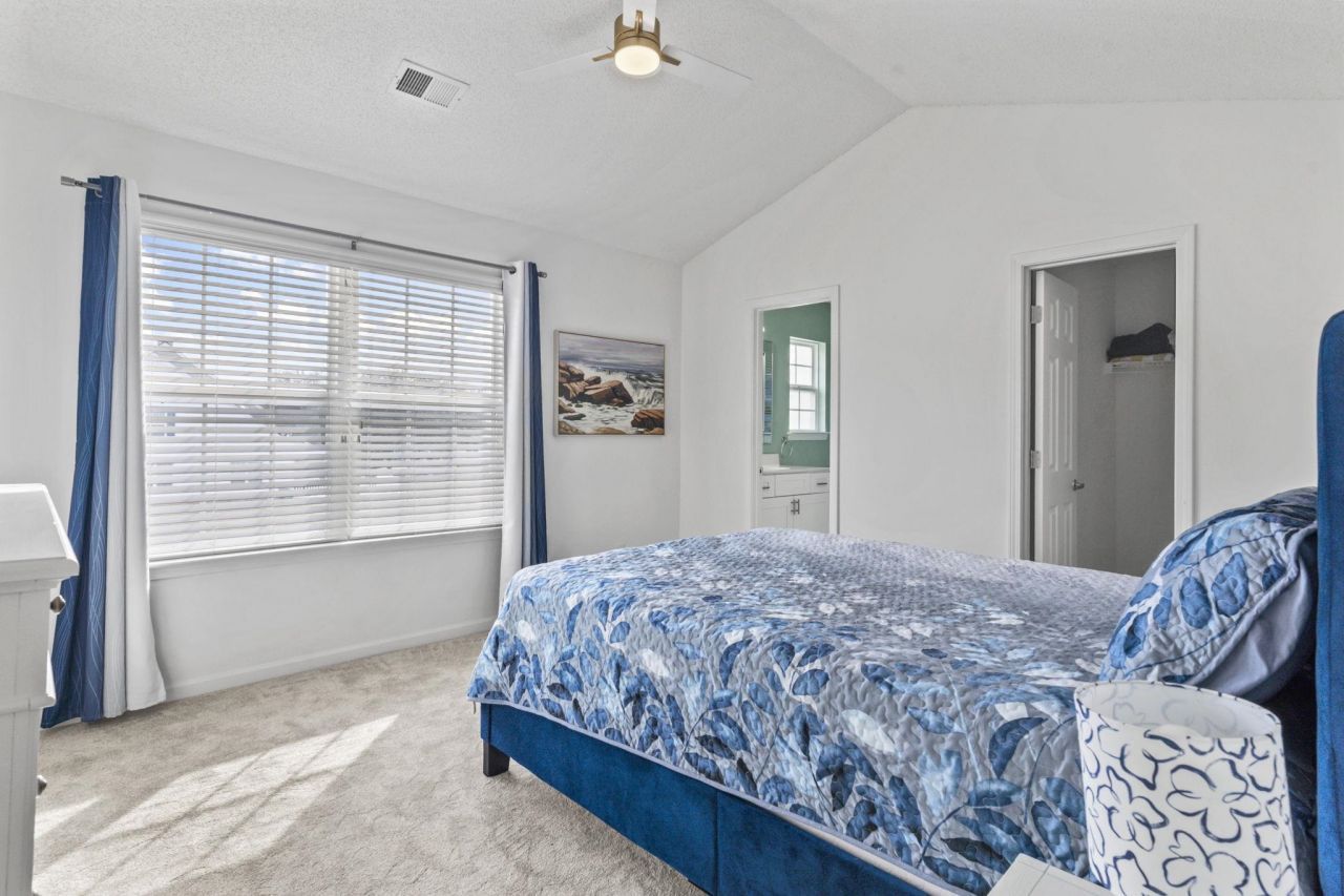 537 Uniola Dr. Photo 26