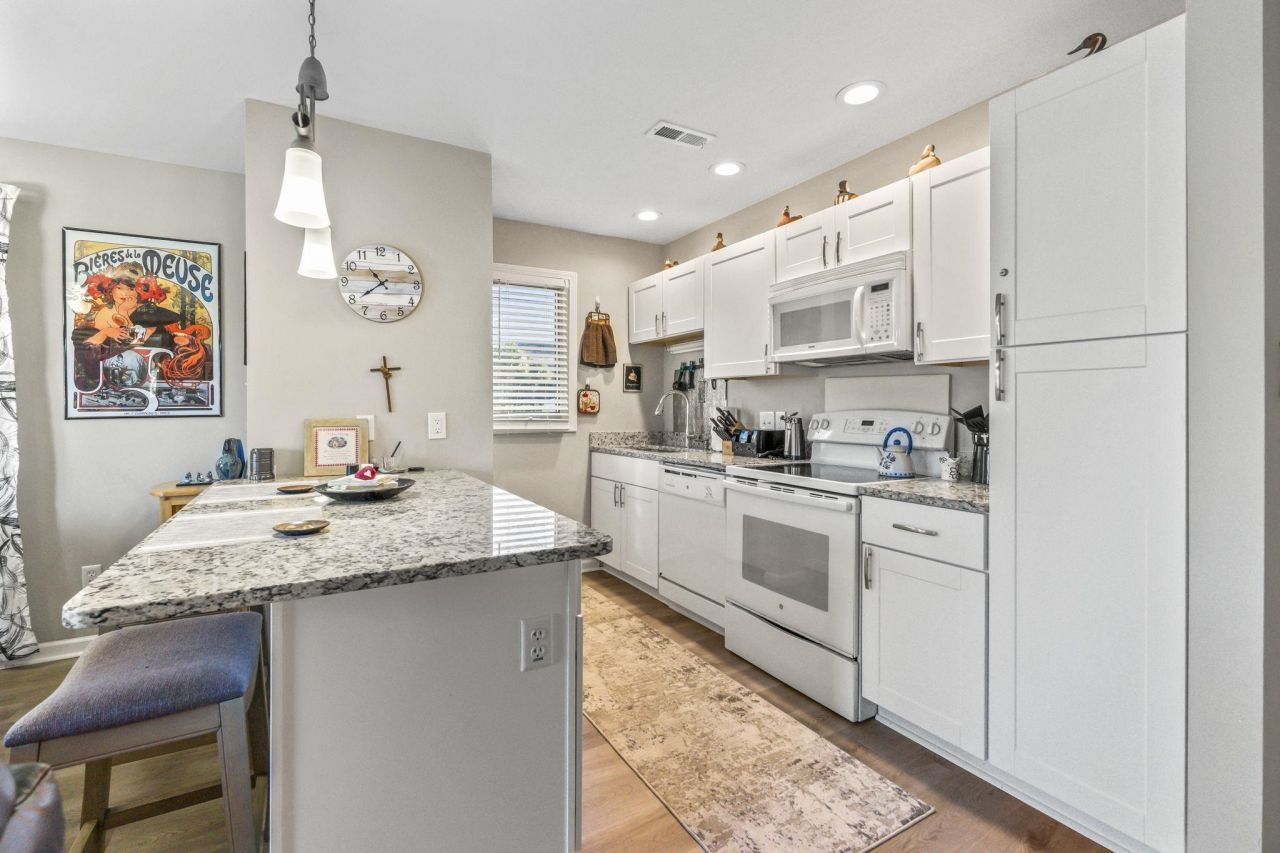 206 Double Eagle Dr. Photo 19