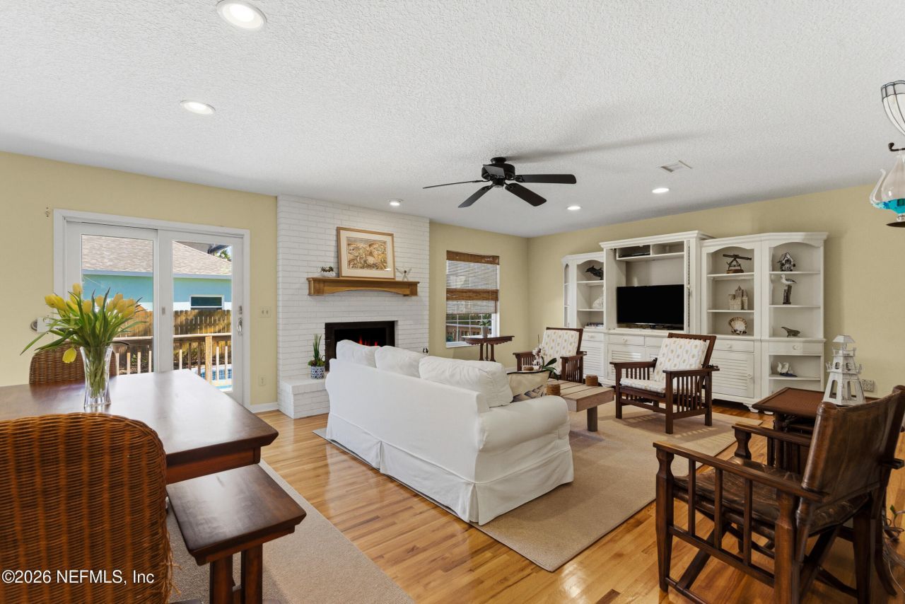 3001 1st Street S, Jacksonville Beach, FL 32250 Photo