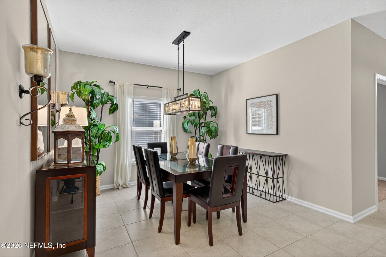 688 Sycamore Way, Orange Park, FL 32073 Photo