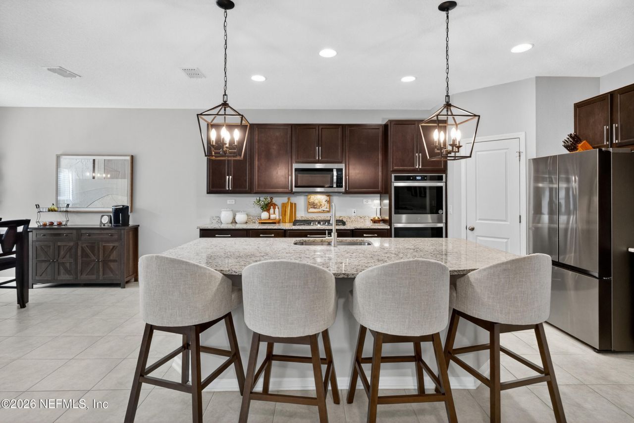 688 Sycamore Way, Orange Park, FL 32073 Photo