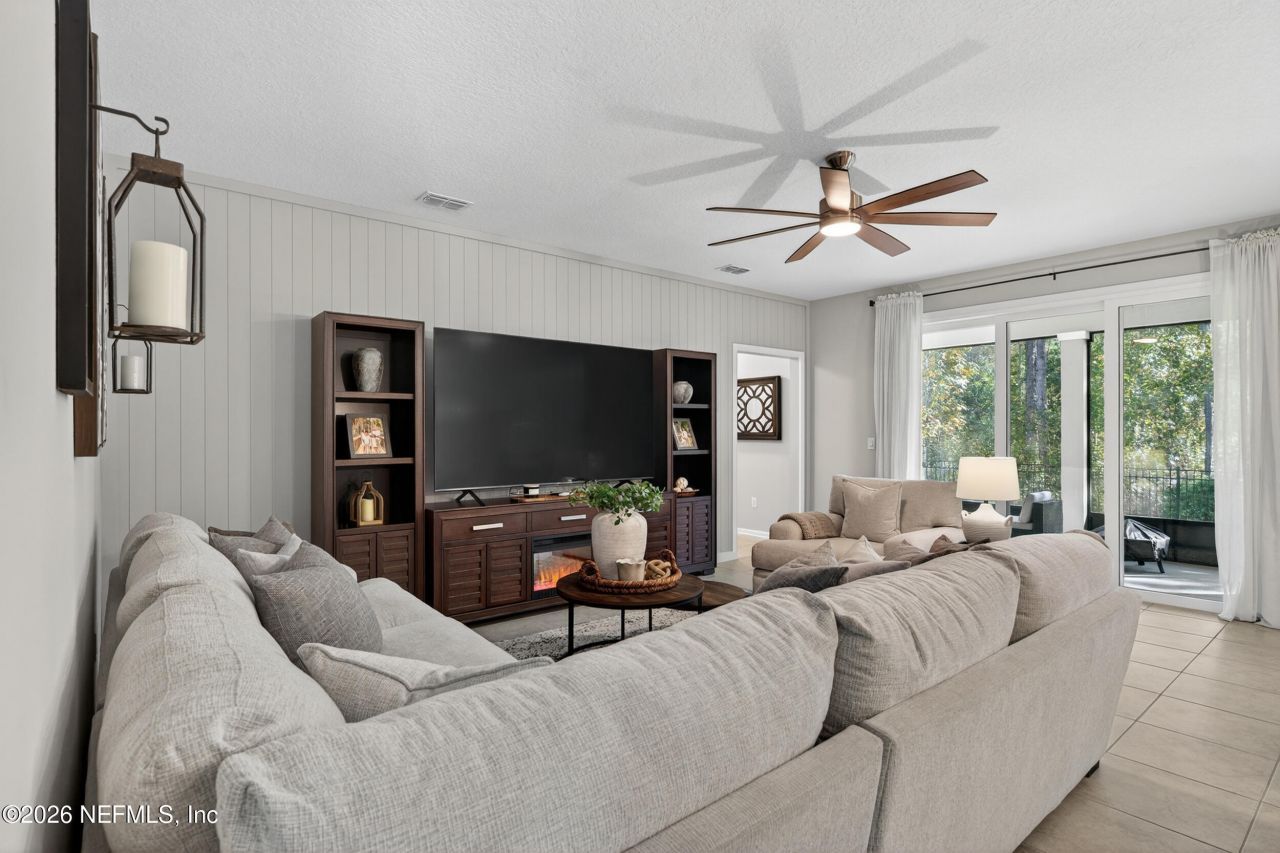 688 Sycamore Way, Orange Park, FL 32073 Photo