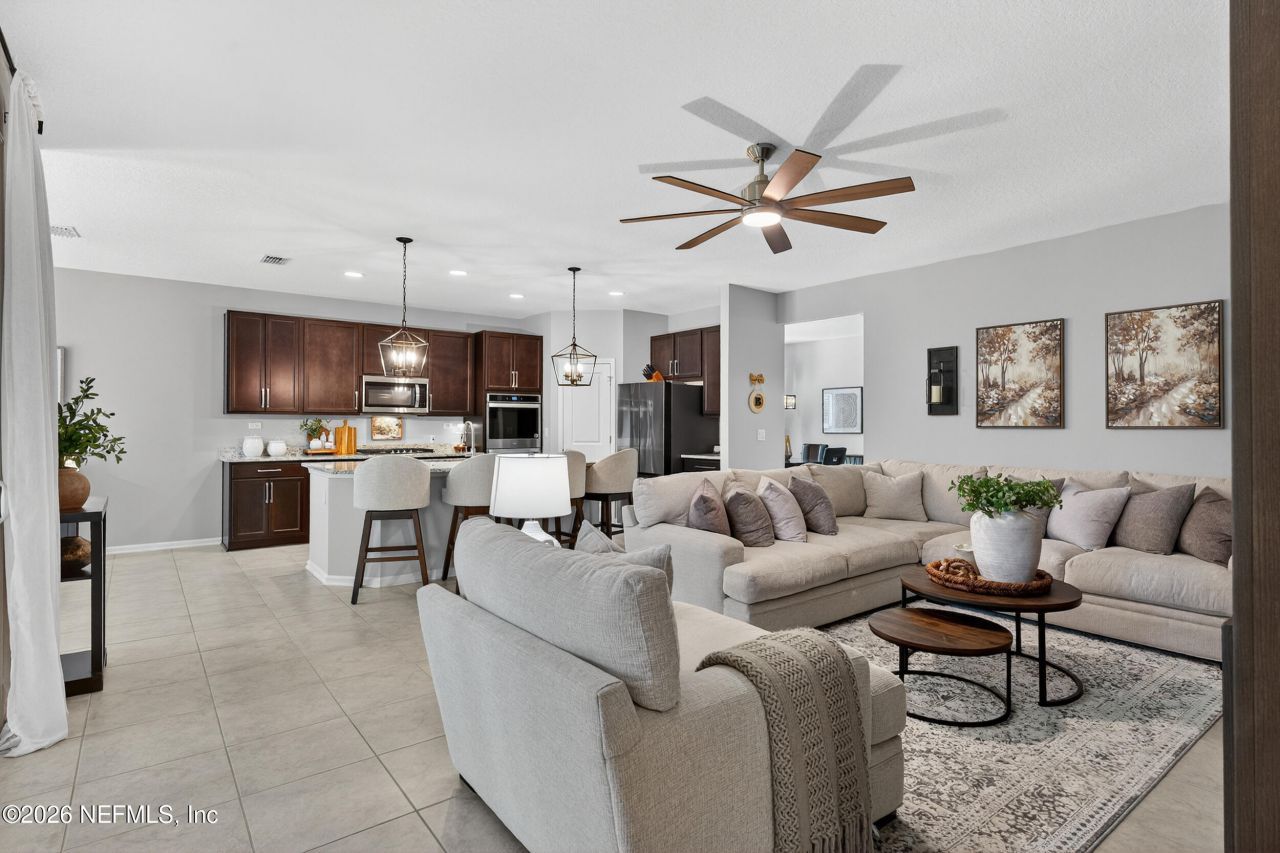 688 Sycamore Way, Orange Park, FL 32073 Photo