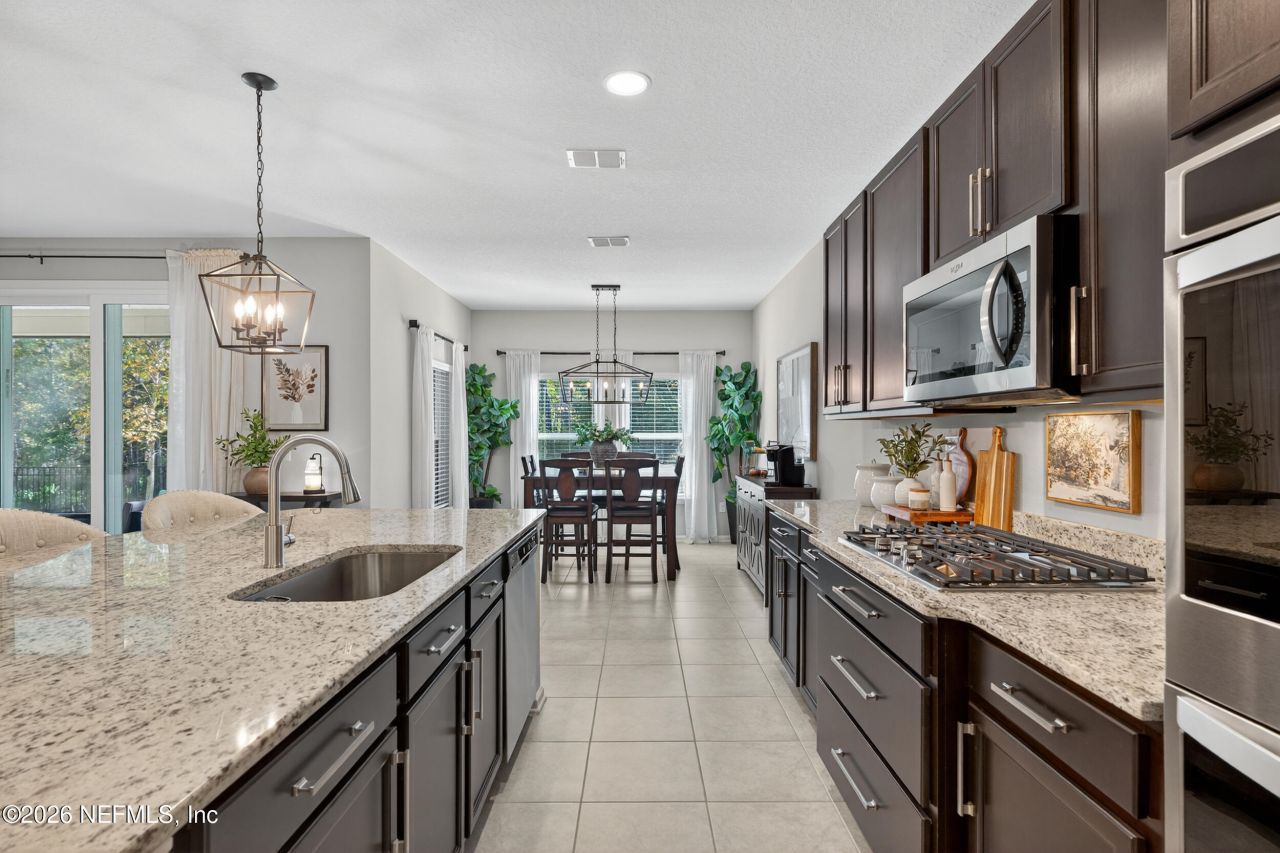 688 Sycamore Way, Orange Park, FL 32073 Photo