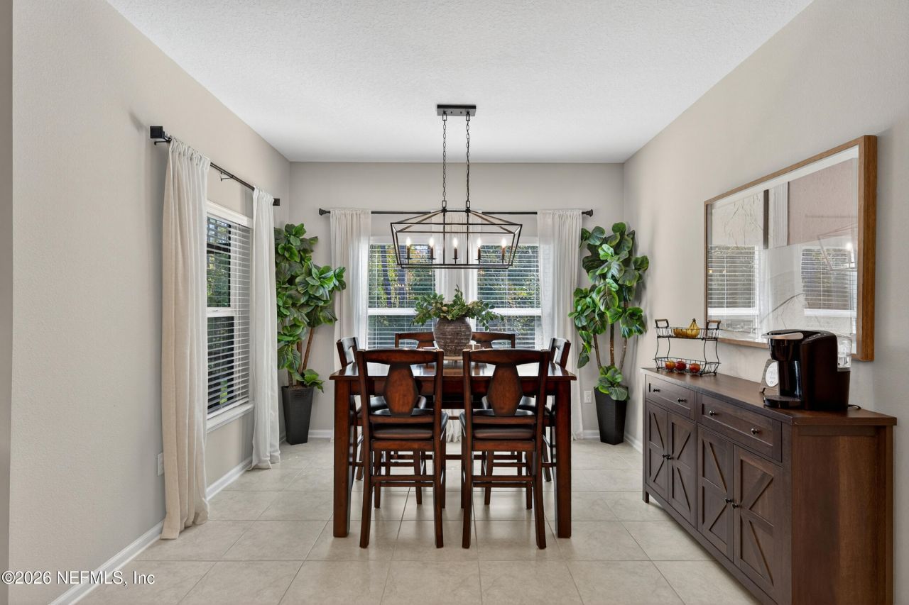 688 Sycamore Way, Orange Park, FL 32073 Photo