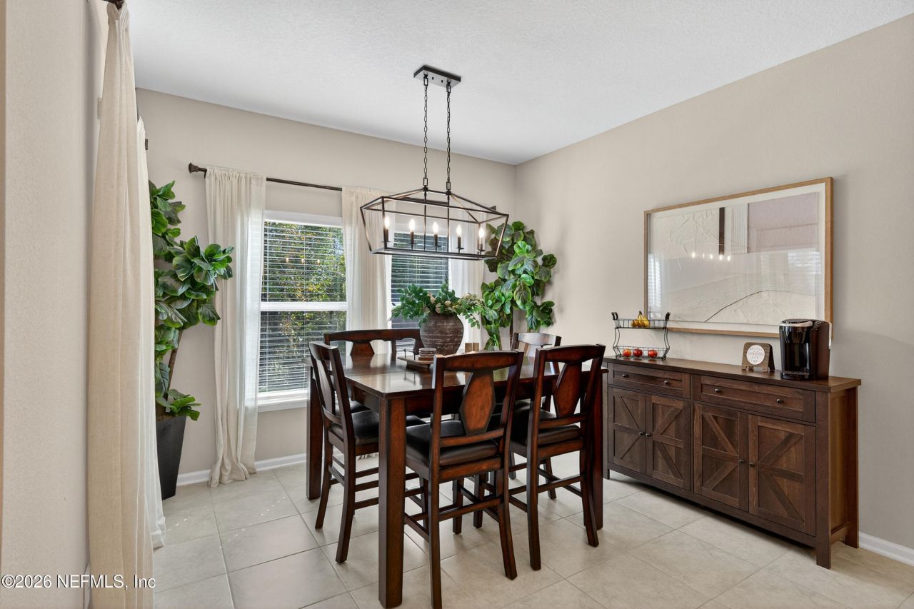 688 Sycamore Way, Orange Park, FL 32073 Photo