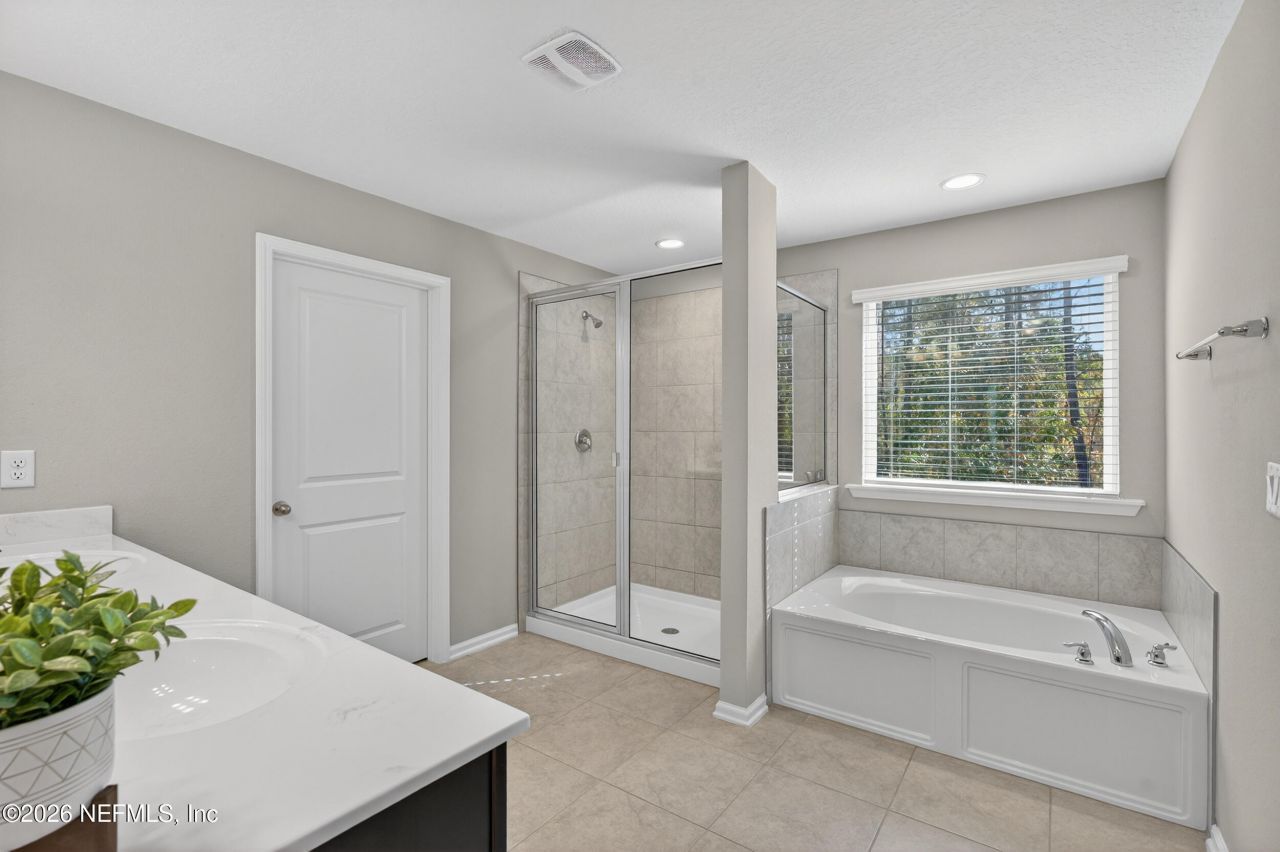 688 Sycamore Way, Orange Park, FL 32073 Photo