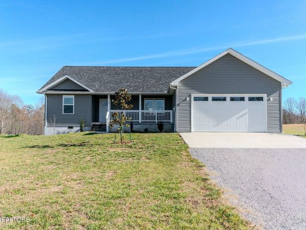 508 Stone Cliff Lane, Jamestown, TN 38556