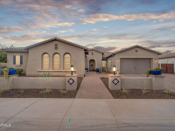 1928 E LA COSTA Drive, Gilbert, AZ 85298
