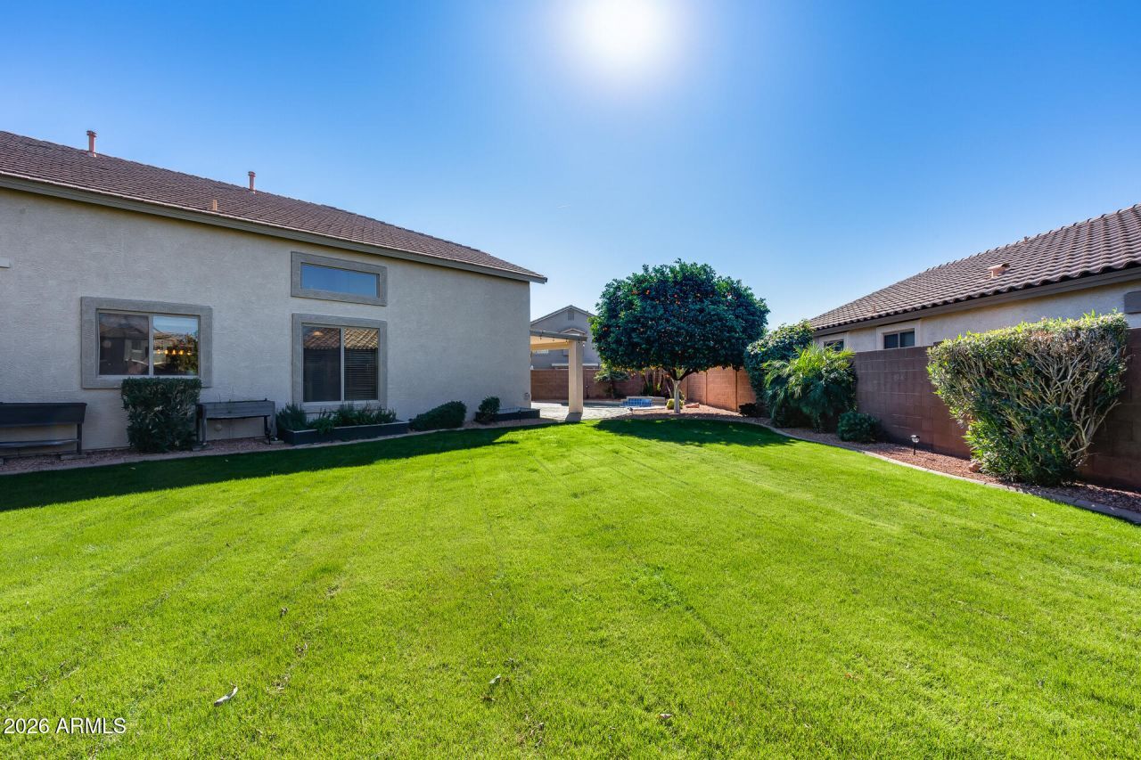 15427 W Mescal Street, Surprise, AZ 85379 Main Photo