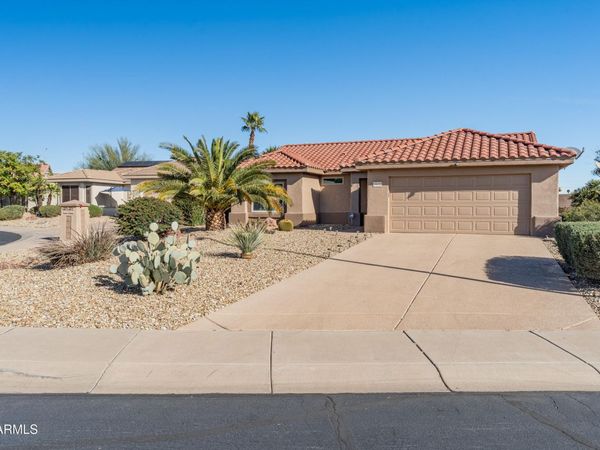 15932 W SUMMERWALK Drive, Surprise, AZ 85374