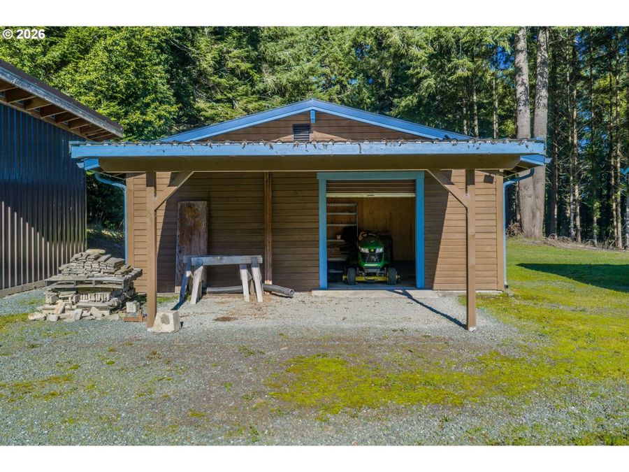 Property Image 40