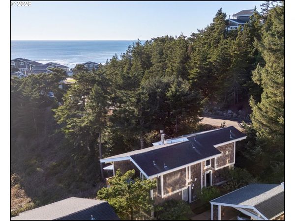 505 CAPES DR, Unit 3, Oceanside, OR 97134